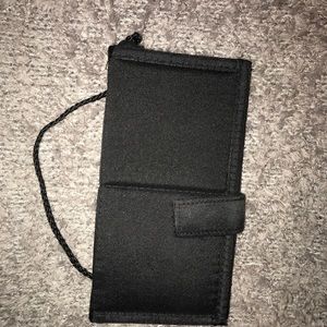 LAST CHANCE!! 3 DAYS!! Real Techniques Brush Case